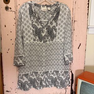 Chico's Black and White Paisley Boho Women's Top Size 8 Medium